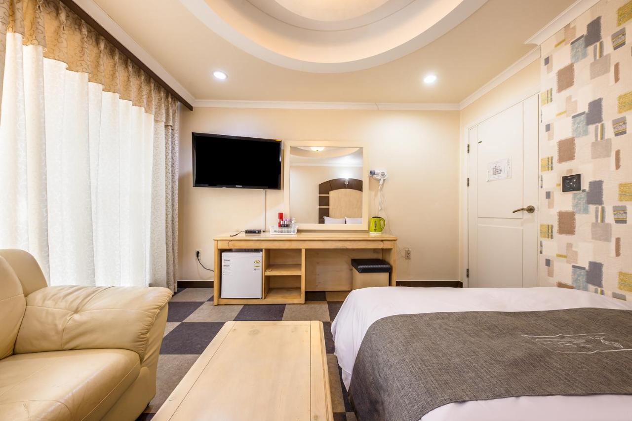 Drama Motel Boryeong Εξωτερικό φωτογραφία