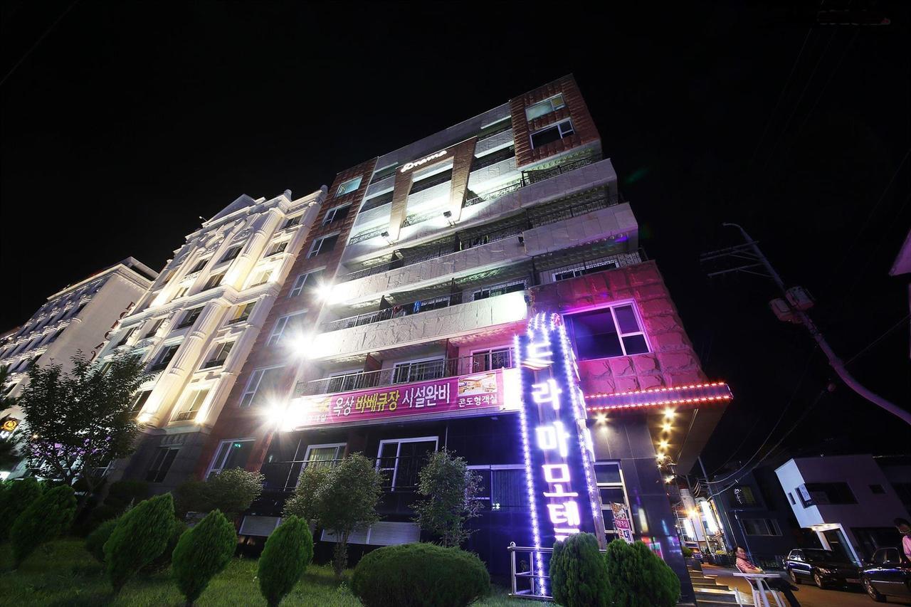 Drama Motel Boryeong Εξωτερικό φωτογραφία