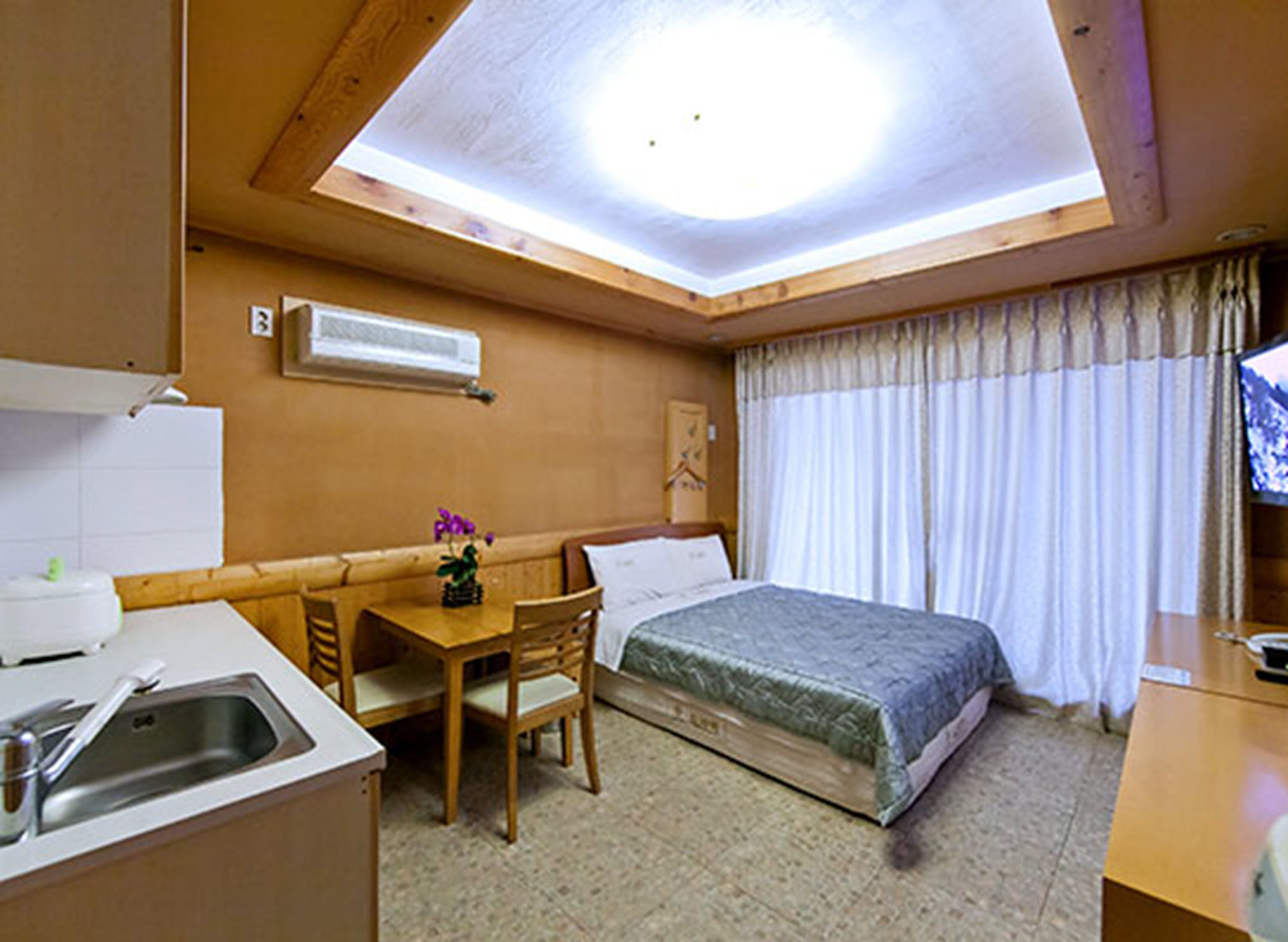 Drama Motel Boryeong Εξωτερικό φωτογραφία