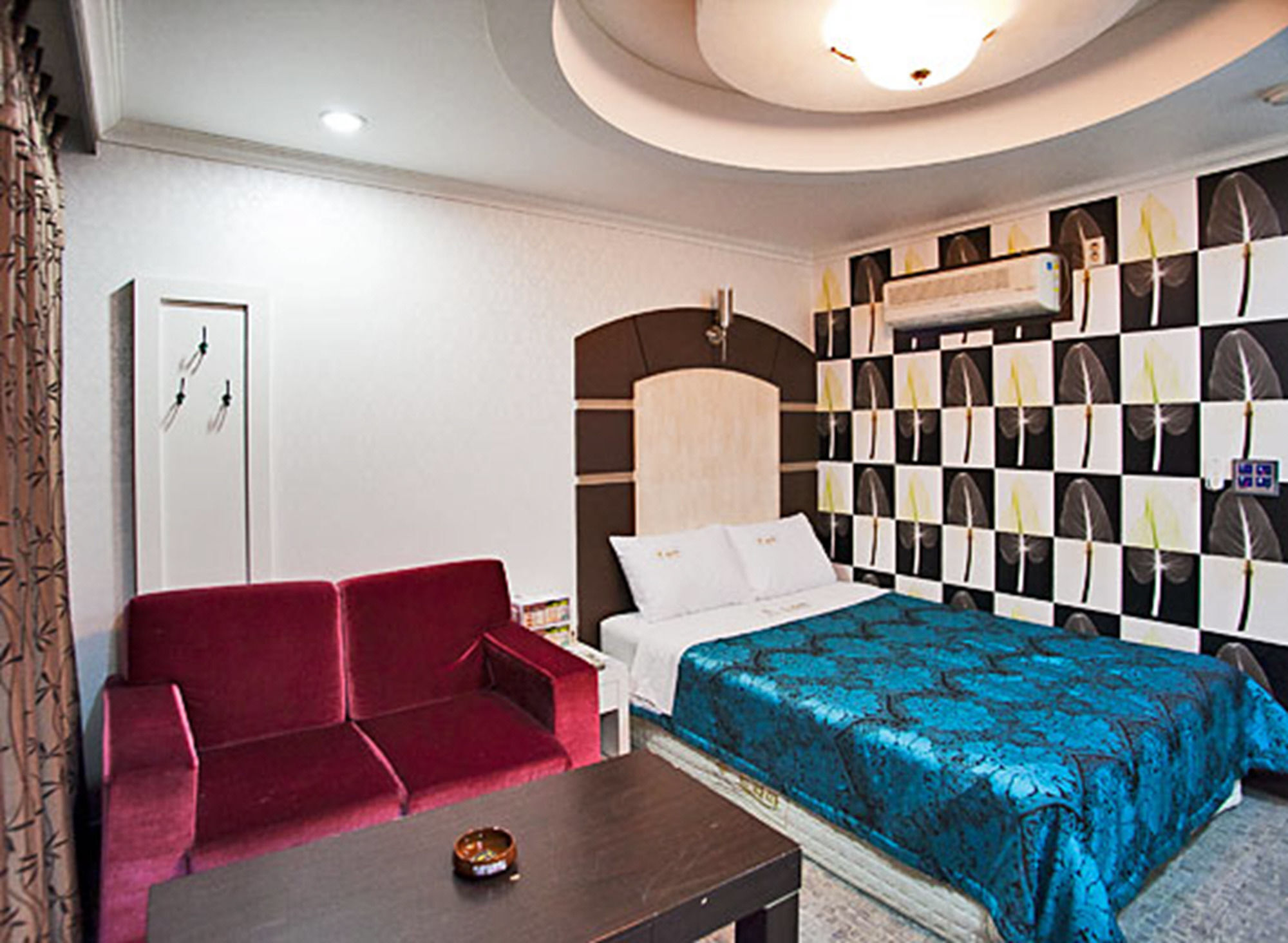 Drama Motel Boryeong Εξωτερικό φωτογραφία
